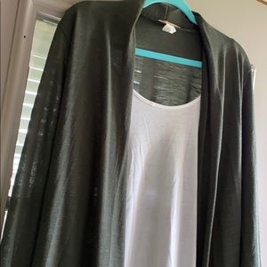 Green & White long sleeve blouse 3X